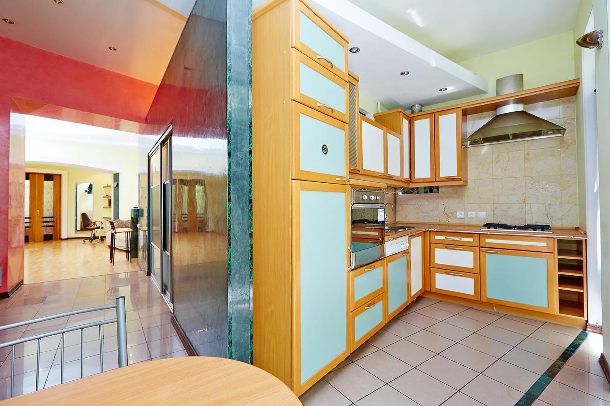 Apartment Deribasovskaya With Jacuzzi Odessa Esterno foto